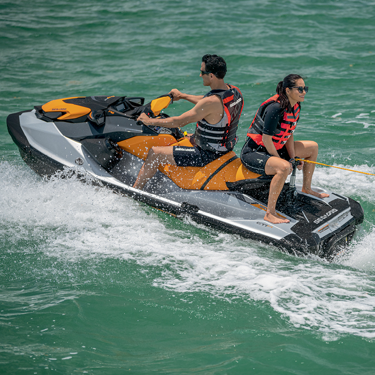 3 2024 seater waverunner